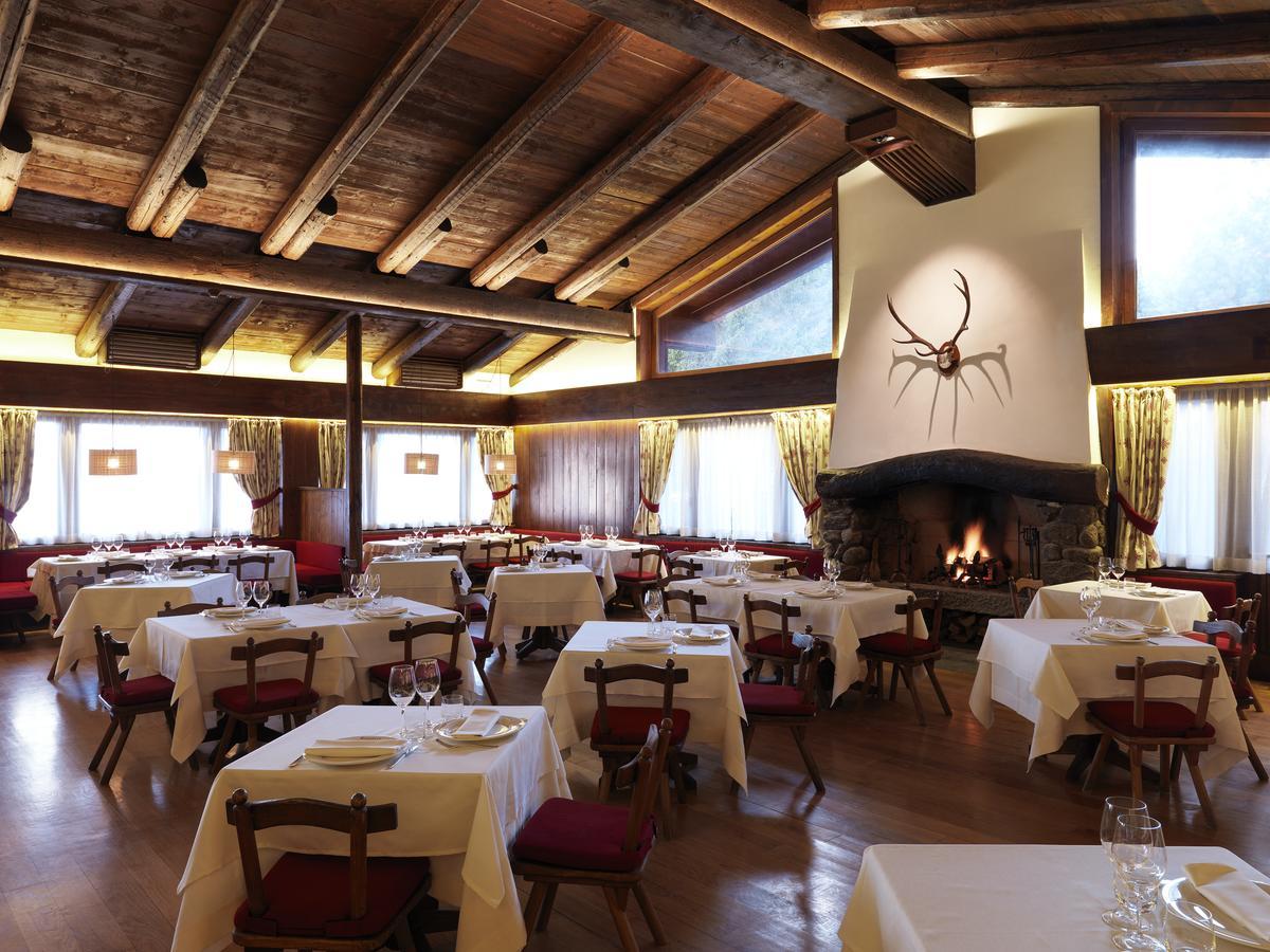 Albergo Ristorante Bucaneve Bielmonte エクステリア 写真